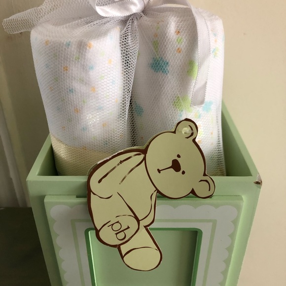 NWT Receiving Baby Blankets with decorative box
